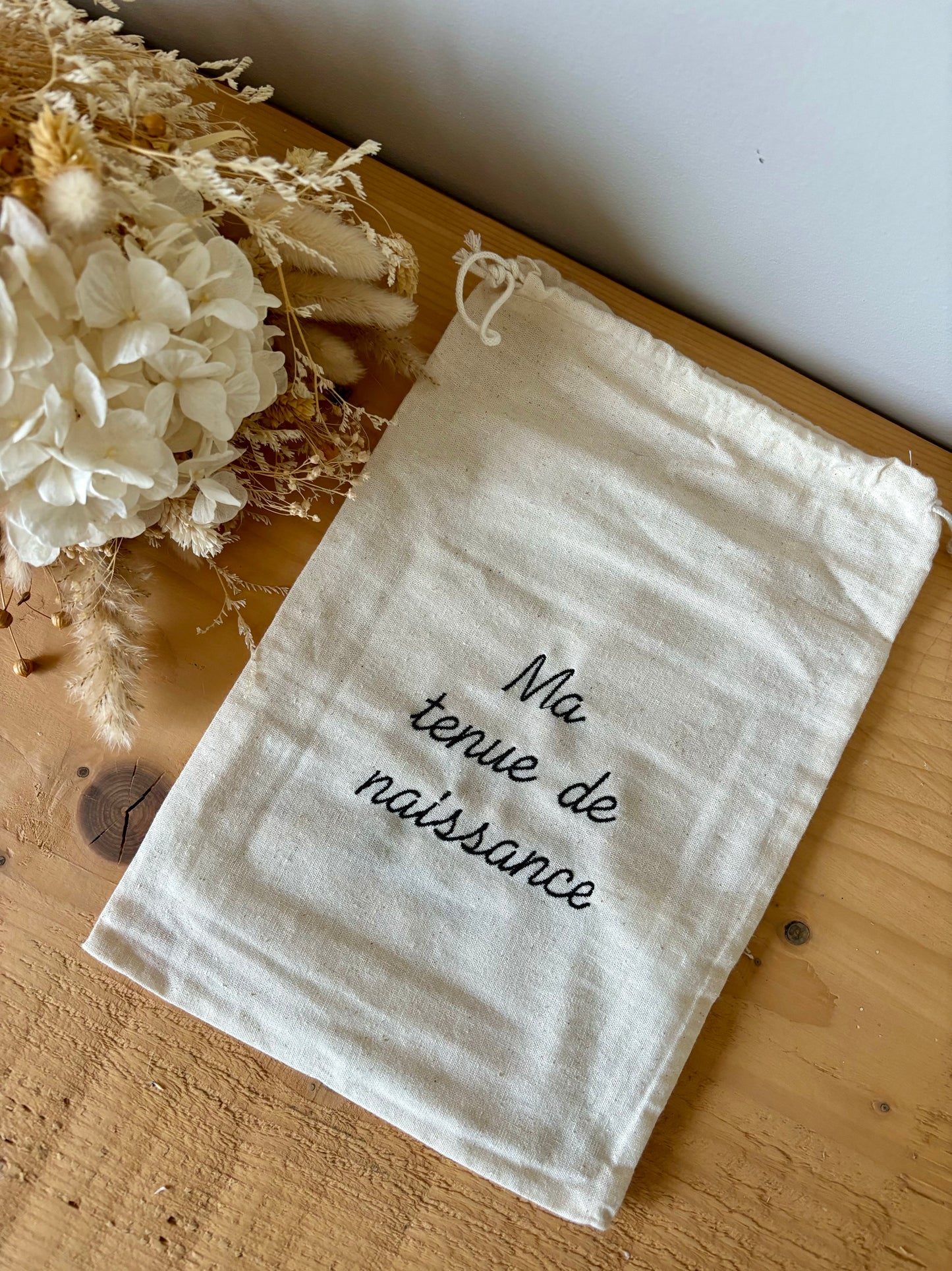 Pochette "tenue de naissance"